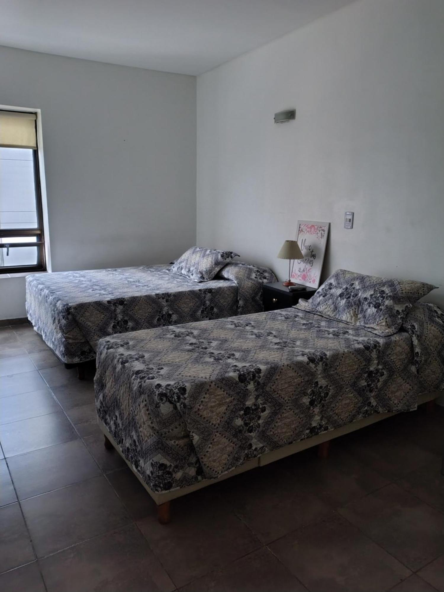 Apartamento Calle Corrientes Buenos Aires Exteriör bild
