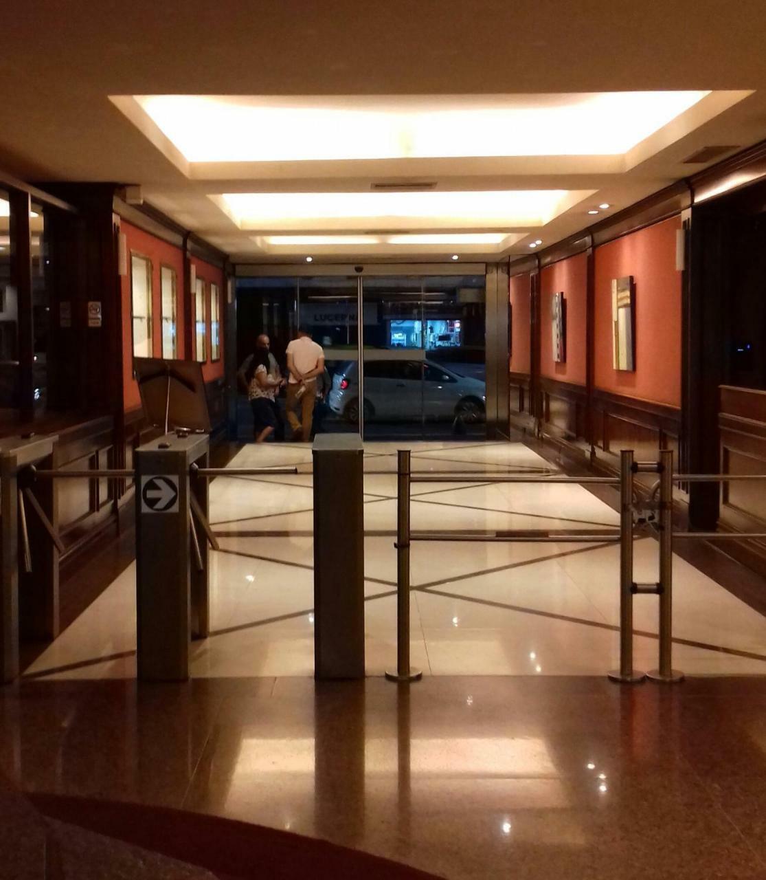 Apartamento Calle Corrientes Buenos Aires Exteriör bild